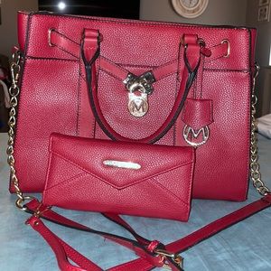 Mia K Collection Purse and Wallet